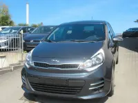 Gebraucht Kia Rio DREAM-TEAM Edition 75 PS (55 kW) 2016 Grau Kleinwagen