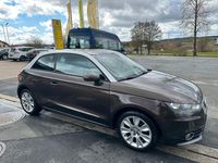 Gebraucht Audi A1 Ambition 105 PS (77 kW) 2012 Braun Kleinwagen
