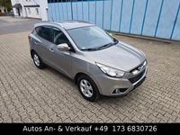 Gebraucht Hyundai ix35 Style 136 PS (100 kW) 2011 Silber SUV