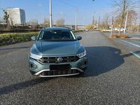 Gebraucht VW T-Roc Move 150 PS (110 kW) 2024 Blau SUV