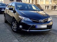 Gebraucht Toyota Auris 132 PS (97 kW) 2014 Schwarz Limousine
