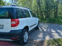 Gebraucht Skoda Yeti 105 PS (77 kW) 2011 Grau SUV