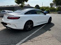 Gebraucht Mercedes E300 AMG line 245 PS (180 kW) 2019 Weiß Coupé
