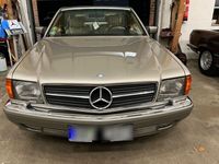 gebraucht Mercedes 560 SEC in seltener Farbgebung RAUCHSILBER