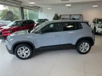 Neu Jeep Avenger Altitude 101 PS (74 kW) 2025 Grau SUV