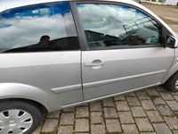 gebraucht Ford Fiesta v 1.3