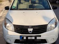 Gebraucht Dacia Sandero 75 PS (55 kW) 2009 Weiß Limousine