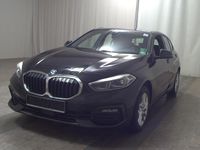 Gebraucht BMW 118 Advantage 150 PS (110 kW) 2023 Black sapphire metallic Kleinwagen
