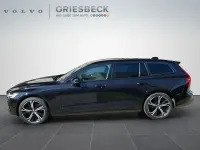 Używany Volvo V60 Plus 455 KM (334 kW) 2022 Czarny Kombi