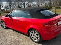 Gebraucht Audi A3 Cabriolet Ambiente 125 PS (91 kW) 2011 Rot Cabrio