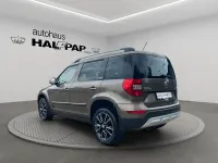 Gebraucht Skoda Yeti Adventure 122 PS (89 kW) 2015 Braun SUV