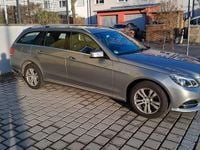 Gebraucht Mercedes E220 170 PS (125 kW) 2014 Grau Kombi