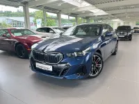Gebraucht BMW i5 M Sport 250 kW (340 PS) 2025 Blau Limousine