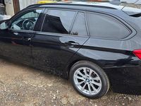 Gebraucht BMW 320 Sport Line 190 PS (139 kW) 2016 Schwarz Kombi