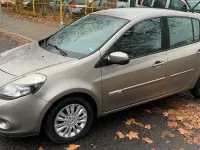 Brugt Renault Clio II Dynamique 79 HK (58 kW) 2009 Grå Sedan