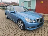 Gebraucht Mercedes E250 204 PS (150 kW) 2009 Blau Kombi