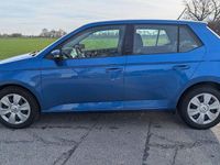 Gebraucht Skoda Fabia Ambition 90 PS (66 kW) 2016 Blau Limousine