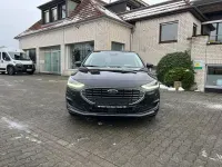 Neu Ford Focus Titanium 116 PS (85 kW) 2026 Schwarz Limousine