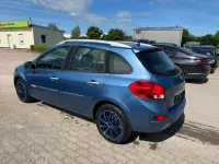 Gebraucht Renault Clio II 103 PS (75 kW) 2011 Blau Limousine