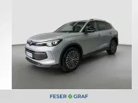 Gebraucht VW Tiguan Goal 193 PS (141 kW) 2024 Oyster silver metallic SUV