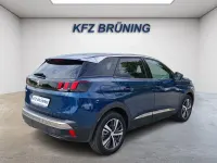 Gebraucht Peugeot 3008 Allure 131 PS (96 kW) 2023 Celebes blau metallic (metallic) SUV