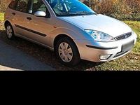 Gebraucht Ford Focus 100 PS (73 kW) 2003 Silber Limousine