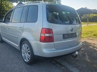 Gebraucht VW Touran Highline 140 PS (102 kW) 2006 Silber Van / Kleinbus