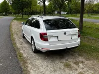 Gebraucht Skoda Superb Exclusive 140 PS (102 kW) 2013 Weiß Kombi