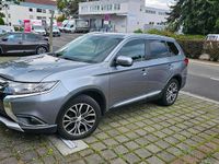 Gebraucht Mitsubishi Outlander 200 PS (147 kW) 2016 Grau SUV