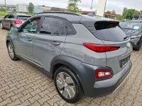 Gebraucht Hyundai Kona Advantage 100 kW (136 PS) 2020 Galaxy grey / mic SUV