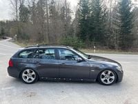 Gebraucht BMW 318 143 PS (105 kW) 2008 Grau Kombi