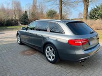 Gebraucht Audi A4 143 PS (105 kW) 2012 Grau Kombi