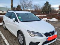 Gebraucht Seat Leon 120 PS (88 kW) 2019 Weiß Kleinwagen