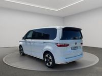 Second-hand VW Multivan Style 204 CP (150 kW) 2025 Alb Monovolum