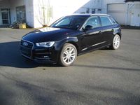 Gebraucht Audi A3 Attraction 150 PS (110 kW) 2015 Schwarz Limousine