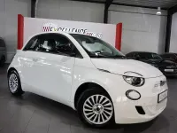 Gebraucht Fiat 500e Red 69 kW (95 PS) 2025 Weiß Kleinwagen