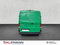 Gebraucht VW Crafter 163 PS (119 kW) 2024 Grün Van