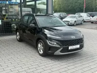 Gebraucht Hyundai Kona Select 120 PS (88 kW) 2023 Schwarz SUV