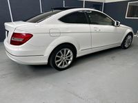 Gebraucht Mercedes C220 170 PS (125 kW) 2013 Weiß Coupé