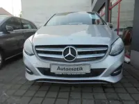 Gebraucht Mercedes B200 Urban 156 PS (114 kW) 2017 Andere Kleinwagen