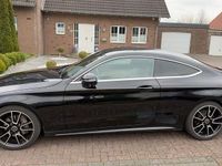 Gebraucht Mercedes C180 156 PS (114 kW) 2019 Schwarz Coupé