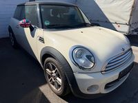 Usata Mini Cooper 122 CV (89 kW) 2011 Bianco Utilitaria