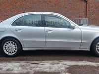 Gebraucht Mercedes E200 Classic 184 PS (135 kW) 2007 Silber Limousine