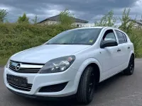 Gebraucht Opel Astra 116 PS (85 kW) 2009 Weiß Limousine