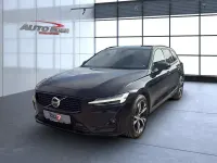 Gebraucht Volvo V60 Plus 197 PS (144 kW) 2024 Onyx black (metallic) Kombi