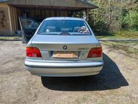 Gebraucht BMW 520 150 PS (110 kW) 1996 Silber Limousine