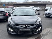 Gebraucht Hyundai i30 99 PS (72 kW) 2013 Schwarz Kombi