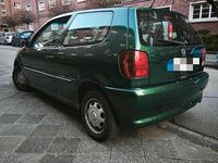 Gebraucht VW Polo 60 PS (44 kW) 1999 Grün Kleinwagen