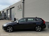Gebraucht Volvo V60 R-Design 114 PS (83 kW) 2012 Schwarz Kombi