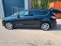 Gebraucht Ford S-MAX Titanium 179 PS (131 kW) 2016 Schwarz Van / Kleinbus